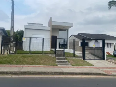 Casa com 3 Quartos à venda, 138m² no São Luiz, Criciúma