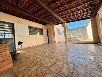 Casa com 2 Quartos à venda, 70m² no Loteamento Jardim Eldorado, Botucatu