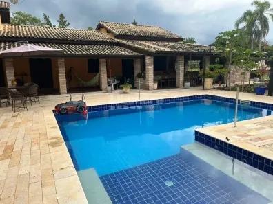 Fazenda/Sítio com 4 Quartos à venda, 300m² no Freguesia da Escada, Guararema