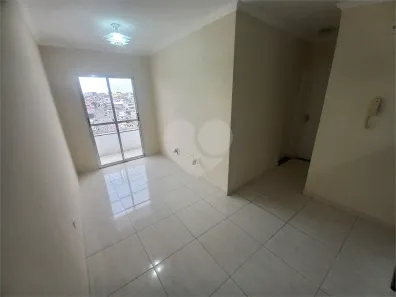 Apartamento com 2 Quartos para alugar, 44m² no Chácaras Caxingui, Embu das Artes