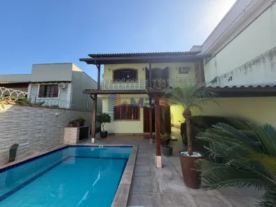 Casa com 3 Quartos à venda, 240m² no Curicica, Rio de Janeiro