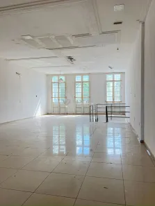 Prédio Comercial com 3 Quartos para alugar, 400m² no Campina, Belém