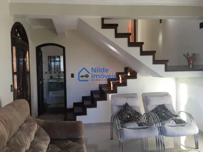 Sobrado com 4 Quartos à venda, 250m² no Vila Pedra Branca, São Paulo
