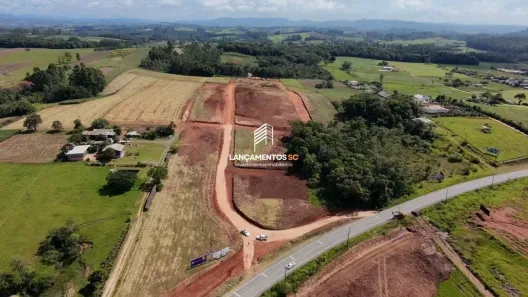 Lote/Terreno à venda, 359m² no Mina Brasil, Criciúma