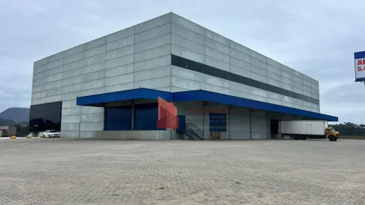 Galpão/Depósito/Armazém para alugar, 5400m² no Canhanduba, Itajaí
