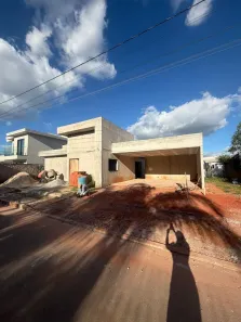 Casa de Condomínio com 3 Quartos à venda, 250m² no Setor Habitacional Jardim Botânico, Brasília