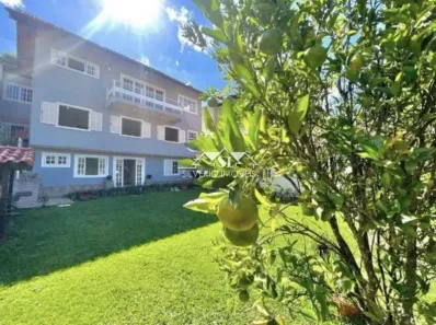 Casa com 5 Quartos à venda, 300m² no Golfe, Teresópolis