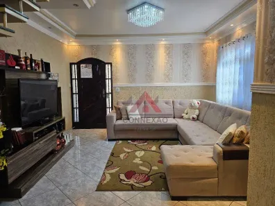 Sobrado com 4 Quartos à venda, 235m² no Vila Colorado, Suzano