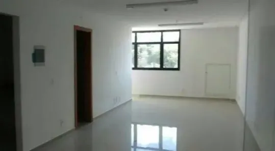 Sala Comercial à venda, 46m² no Centro, São José dos Campos