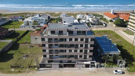 Apartamento com 2 Quartos à venda, 63m² no Centro, Imbituba