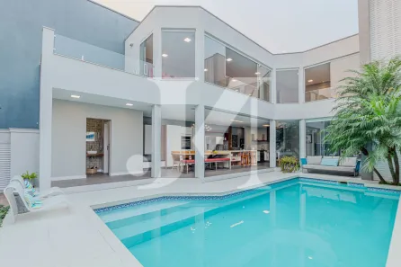 Sobrado com 4 Quartos à venda, 600m² no Vila Carrão, São Paulo