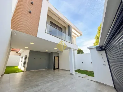 Sobrado com 3 Quartos à venda, 178m² no Vila Industrial, Toledo