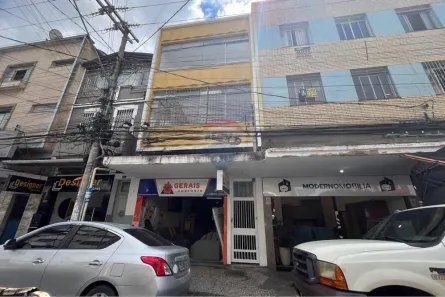 Sala Comercial para alugar, 160m² no Centro, Juiz de Fora