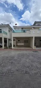Casa com 2 Quartos para alugar, 160m² no Jardim Santa Maria, Jacareí