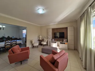 Casa com 3 Quartos à venda, 347m² no Jardim Madalena, Campinas