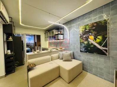 Apartamento com 2 Quartos à venda, 58m² no Zona 07, Maringá