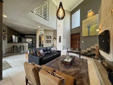 Casa de Condomínio com 3 Quartos à venda, 228m² no Jardim Crystal Park, Jacareí