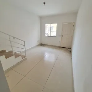 Casa com 2 Quartos à venda, 100m² no Jacutinga, Mesquita