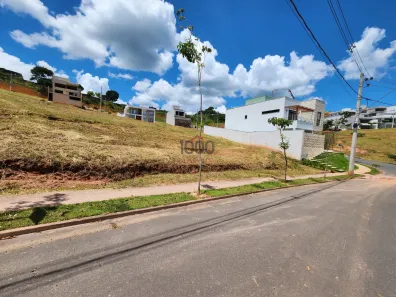 Lote/Terreno à venda, 320m² no Salvaterra, Juiz de Fora