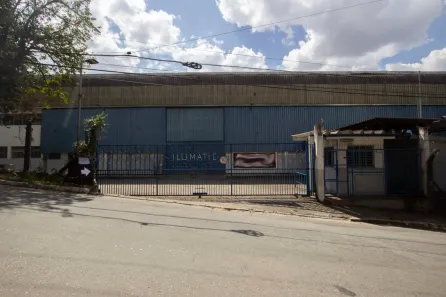 Ponto Comercial para alugar, 8161m² no Vila Albano, São Paulo