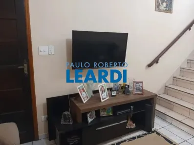 Sobrado com 3 Quartos à venda, 200m² no Vila Valparaíso, Santo André