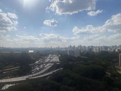 Sala Comercial para venda ou aluguel, 120m² no Vila Clementino, São Paulo