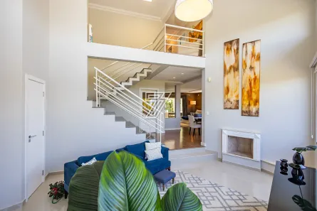 Casa com 4 Quartos à venda, 275m² no Vista Alegre, Curitiba