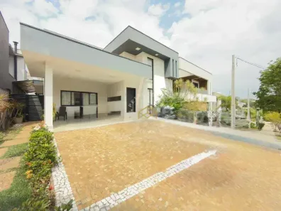 Casa de Condomínio com 3 Quartos à venda, 196m² no Swiss Park, Campinas