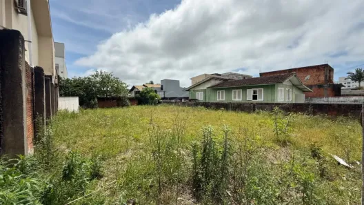 Lote/Terreno à venda, 312m² no Centro, Navegantes