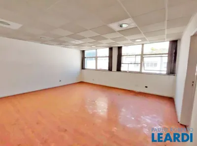 Sala Comercial à venda, 132m² no Vila Buarque, São Paulo