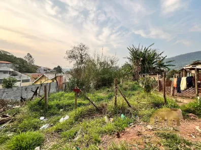 Lote/Terreno à venda, 250m² no Corumbá (Terra Preta), Mairiporã