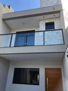 Sobrado com 3 Quartos à venda, 155m² no Jardim Guararapes, Londrina