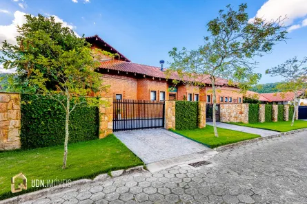 Casa de Condomínio com 3 Quartos à venda, 471m² no Vorstadt, Blumenau