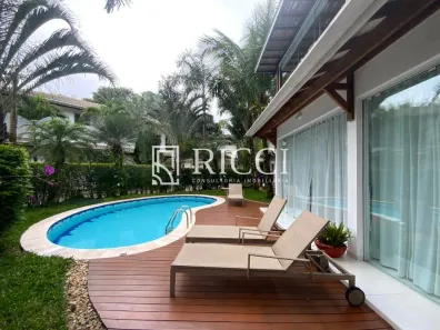 Sobrado com 5 Quartos à venda, 300m² no Baleia, São Sebastião