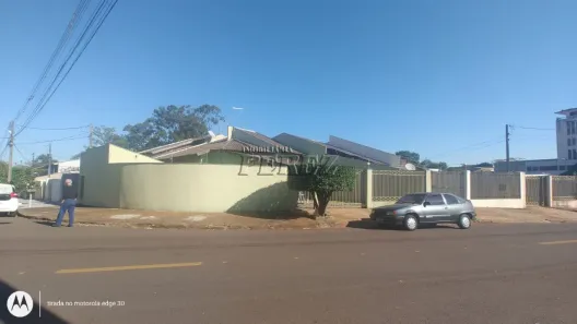 Casa com 3 Quartos à venda, 160m² no Aeroporto, Londrina