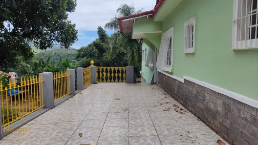 Fazenda/Sítio com 3 Quartos à venda, 300m² no Palmares, Paty do Alferes