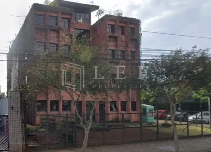 Prédio Comercial à venda, 1000m² no Vila Hamburguesa, São Paulo