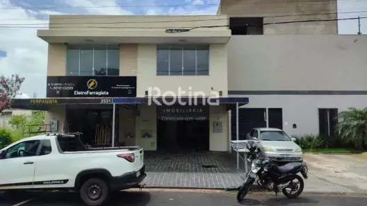 Galpão/Depósito/Armazém para alugar, 60m² no Marta Helena, Uberlândia