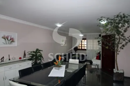 Sobrado com 4 Quartos à venda, 187m² no Jardim Campo Grande, São Paulo
