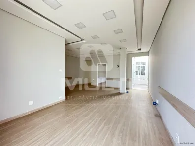 Casa com 2 Quartos à venda, 420m² no Centro, Uberlândia