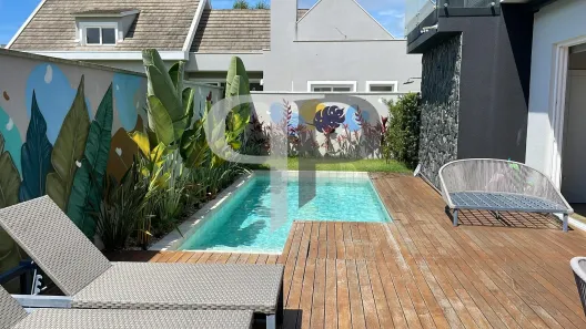 Casa de Condomínio com 4 Quartos à venda, 232m² no Barra, Balneário Camboriú