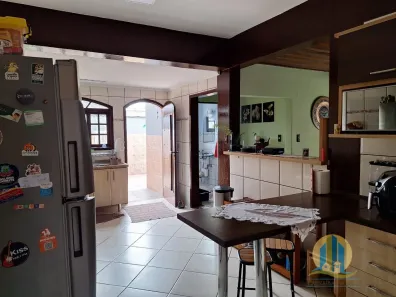 Casa com 3 Quartos à venda, 200m² no Quitaúna, Osasco