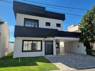Casa com 3 Quartos à venda, 211m² no Santa Felicidade, Curitiba