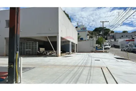 Ponto Comercial para alugar, 300m² no Vila Riman, Arujá