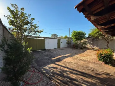 Casa com 2 Quartos à venda, 153m² no Plano Diretor Sul, Palmas
