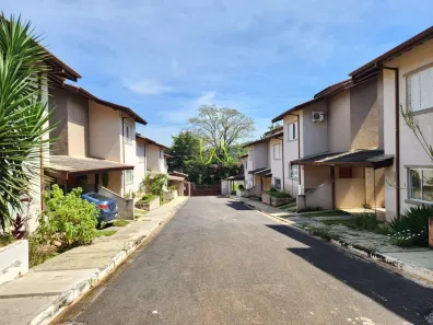 Casa de Condomínio com 2 Quartos à venda, 101m² no Jardim Estância Brasil, Atibaia