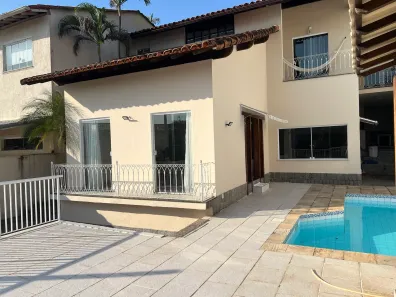 Casa de Condomínio com 4 Quartos à venda, 360m² no Freguesia (Jacarepaguá), Rio de Janeiro