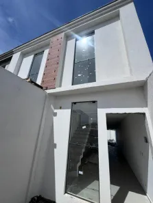 Sobrado com 2 Quartos à venda, 62m² no Paranaguamirim, Joinville