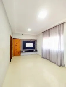 Casa com 4 Quartos para alugar, 258m² no Parque Jardim Europa, Bauru