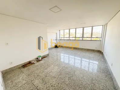 Sala Comercial para alugar, 30m² no Ouro Preto, Belo Horizonte